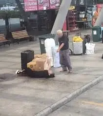 Osmaniye father daughter tragedy captured in public scene